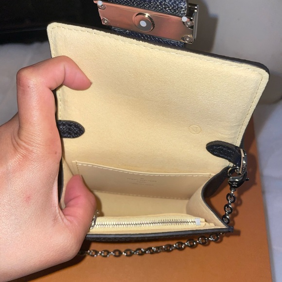 SOLD!!! Louis Vuitton Bumbag New Limited Edition - Picture 8 of 8